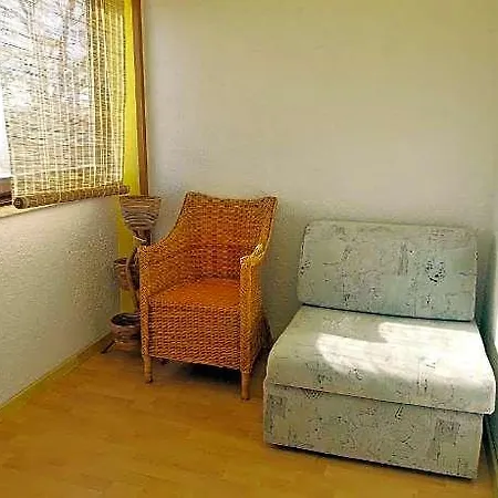 879 Hotel 4*